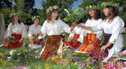 сливенско стягат двудневен празник билките еньовден