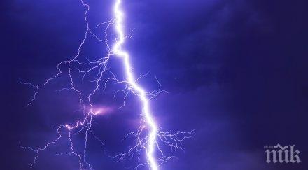 две деца пострадали леко мълнията убила човек софия
