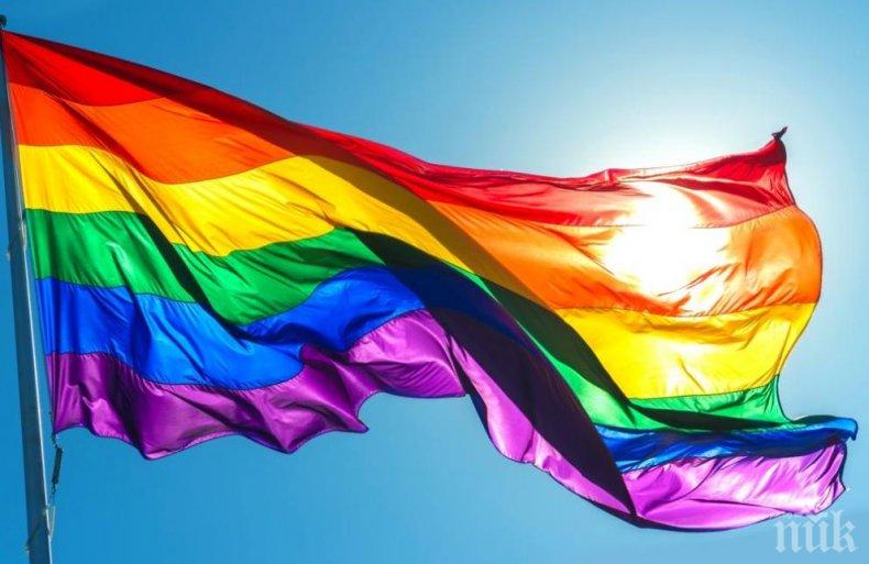 Турските власти забраниха гей парадите в Истанбул, Анталия и Измир
