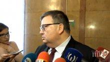 ПЪРВО В ПИК TV: Цацаров разби на пух и прах Лозан Панов (ОБНОВЕНА)