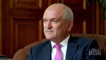 Димитър Главчев: Субсидията от 1 лев се наложи заради театъра, който разигра БСП с оставката на Корнелия Нинова