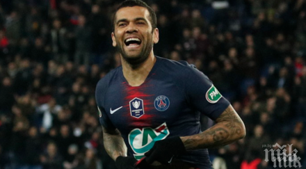 опитният боец дани алвеш близо свободен трансфер гранда