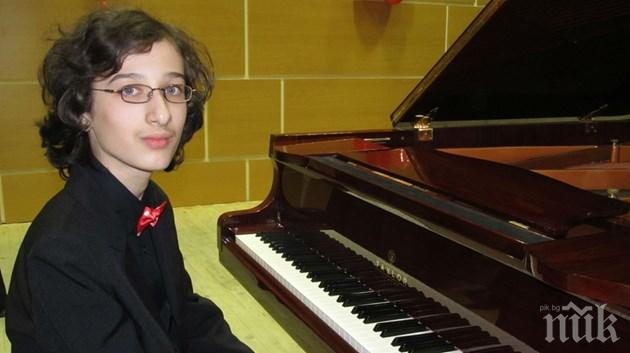 Сравниха талант на Бербатов с руския пианист Рахманинов