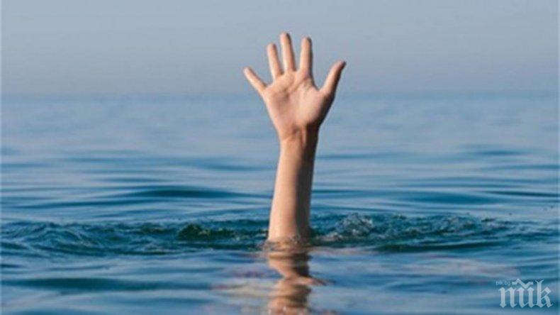 ТРАГЕДИЯ: Тийнейджър се удави в морето при Ахелой