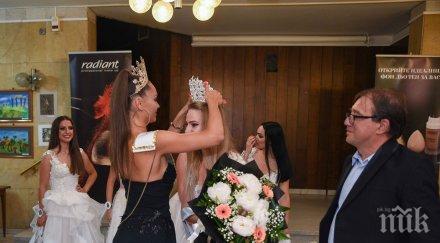 волейболистка стана мис асеновград петя буюклиева дует кмета града снимки