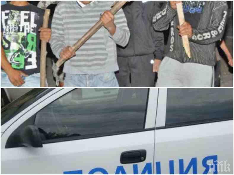 СКАНДАЛНО ВИДЕО! Вижте как цигани заплашват и обиждат българи в автобус: Очаква ви голяма война. Преди 200 години ви е*аха турците, сега ние ще ви...