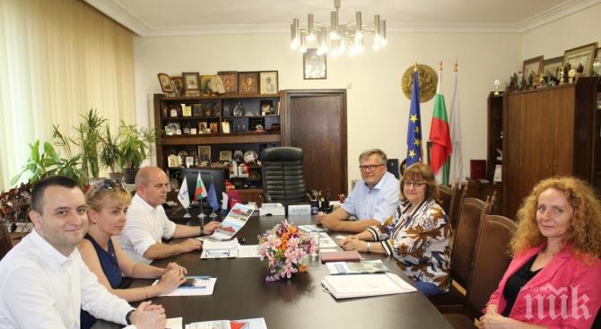 Германска компания открива база и 200 работни места в Русе