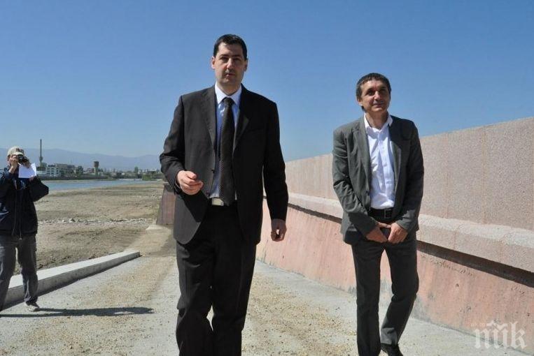 Отстраниха зам.-кмета на Пловдив по общинска собственост и строителство