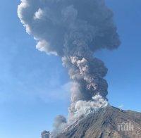 Вулкан изригна на италианския остров Стромболи