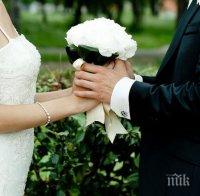 БЛАГОРОДНО: Младоженци дариха средства от сватбата си за лечението на болно дете