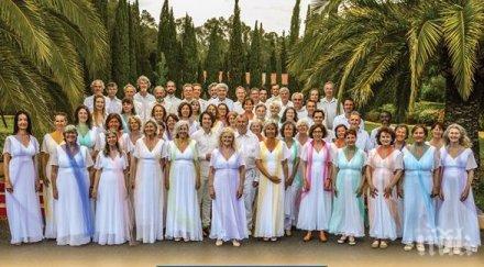 почитатели цял свят идват нас 155 рождението петър дънов пеят хорови песни български