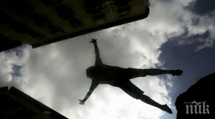 поредна трагедия мъж самоуби скачайки блок мездра