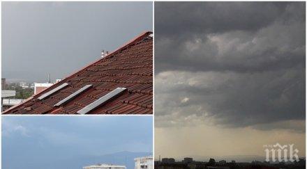 столицата притъмня удариха буря градушка булеварди превърнаха реки