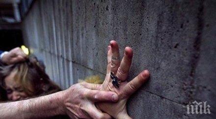 индийски политик дава парична награда главата изнасилвач