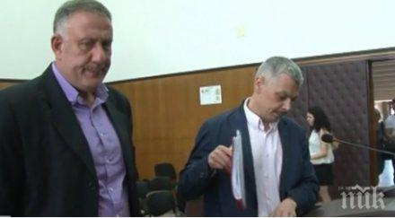 делото лекаря убил мъж гаража бави заради процесуални пречки