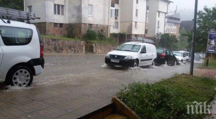 апокалипсис родопите градушка падна смолян градът побеля снимки