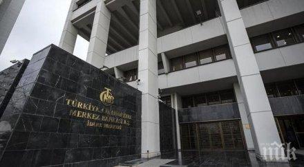 турция уволни управителя централната банка страната
