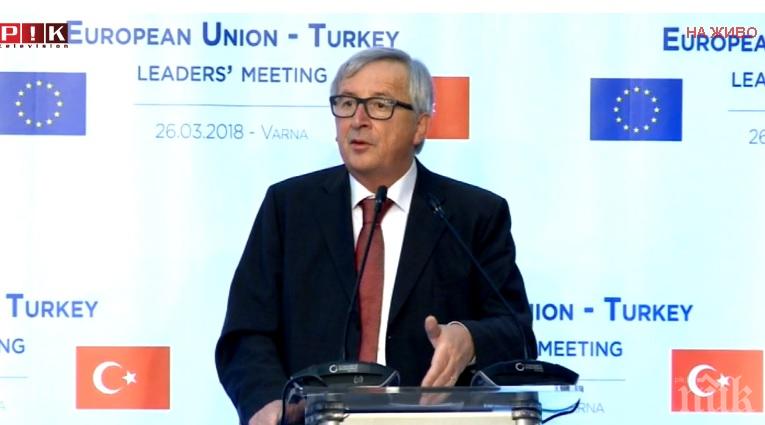 Близо до компромис: Евролидерите си дадоха 30 минути почивка от тежките преговори