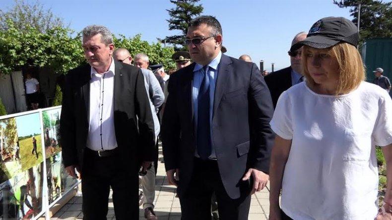 Министър Маринов благодари на Фандъкова за екипната работа със Столична община (СНИМКИ)