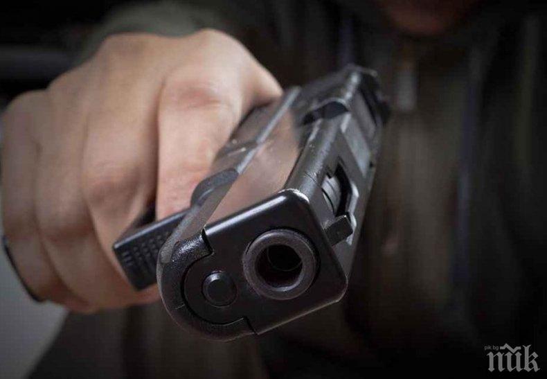 Бивш клисар нахлу с пистолет в Сръбската патриаршия