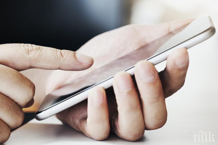 Гърция качва личните карти и шофьорските книжки на смартфоните