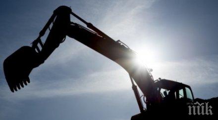 събарят опасна сграда нова камена