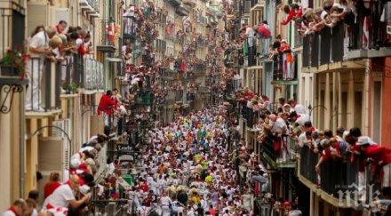 кървава корида шестима пострадаха надпреварата бикове памплона