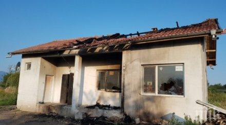 страшен екшън катуница пребиха семейство заведение после надупчиха колата подпалиха ракиджийницата снимки