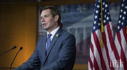 представител демократите оттегли предизборната надпревара президент сащ