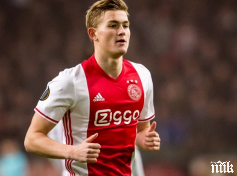 Сагата с Де Лихт се разплита, ДА между младата звезда и...