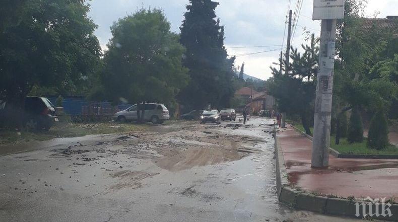 Бедственото положение във Ветрен остава