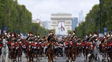франция чества националния празник парад париж