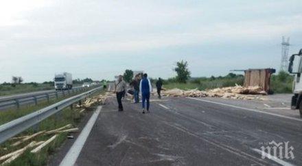 извънредно тежък инцидент затвори магистрала тракия вижте случи 106 107 километър обновена снимки