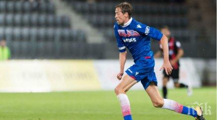 питър крауч окачи бутонките пирона