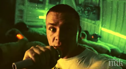 ицо хазарта брутална гавра силиконките видео