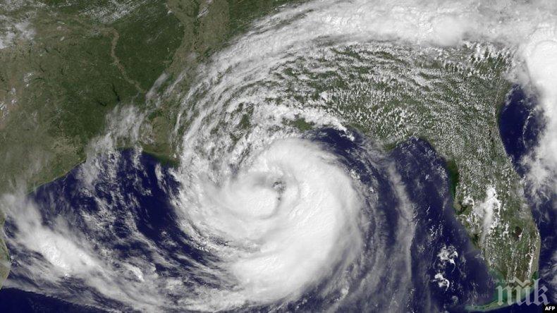 Евакуират Луизиана заради тропическа буря „Бари“