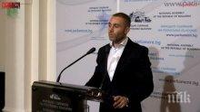 Депутатът Александър Ненков за машинното гласуване: Изборният процес става все по-труден