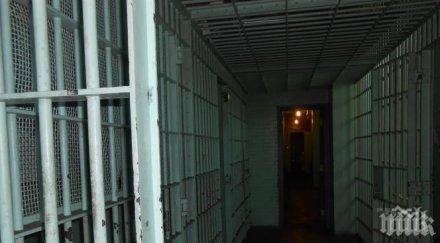 турция строи затвори