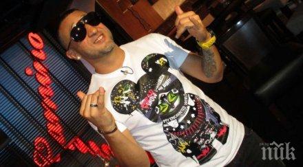 илиян тупалката набожен джизъса певецът поръчал господ