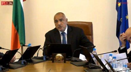 първо пик мрежата загря червено борисов пусна снимка влизане болница обновена галерия