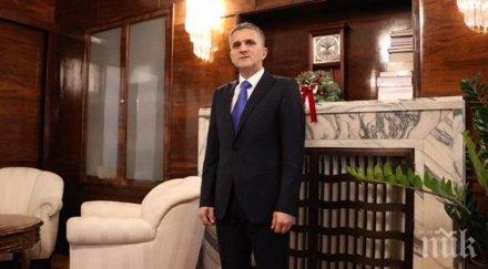 възлов хърватски министър хвърли оставка