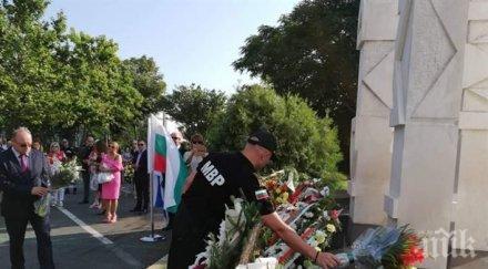 началникът политическия кабинет министъра вътрешните работи главният секретар мвр участваха церемонията повод години атентата сарафово