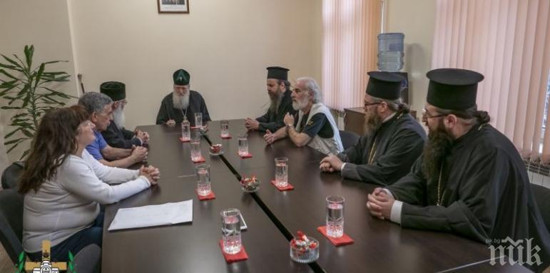 Патриарх Неофит обсъди с владиците ересите и сектите