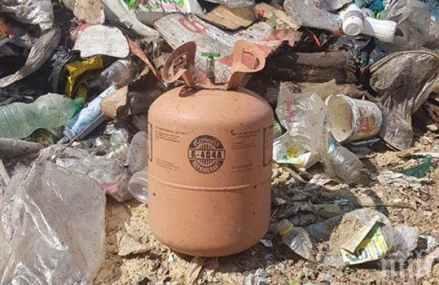 ВЗРИВООПАСНО: Хвърлят газови бутилки на боклука
