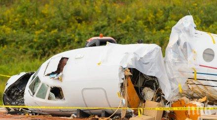 ужас самолет вряза търговски център германия загинали снимки