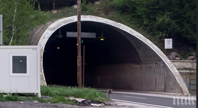 Ограничават движението в тунел Витиня на магистрала Хемус