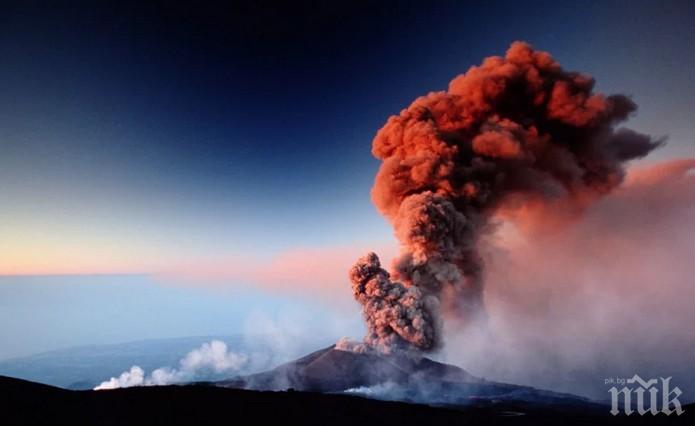 ГОРЕЩО: Етна отново изригна, затвори две летища