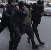 ЕС с критики към Москва за масовите арести на протестите 