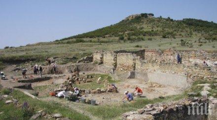български полски археолози проучват надгробна могила ямбол