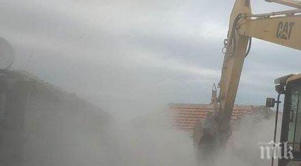 напрежение гетото бургас бутат незаконни цигански къщи видео снимки